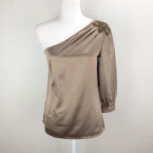 NWT stunning Jennifer Lopez one shoulder top